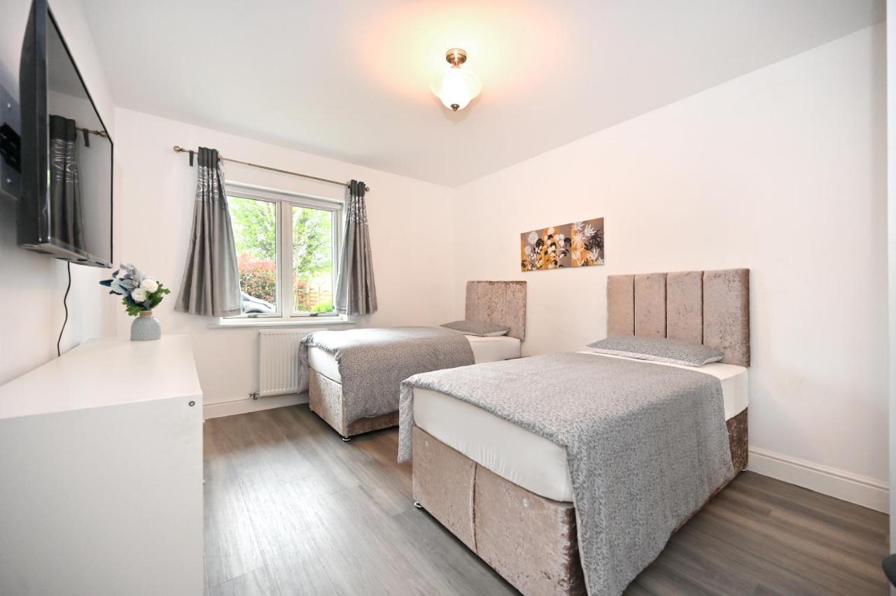 Apartment Luxury 2bedroom - 2bath - Prime Location - Patio *