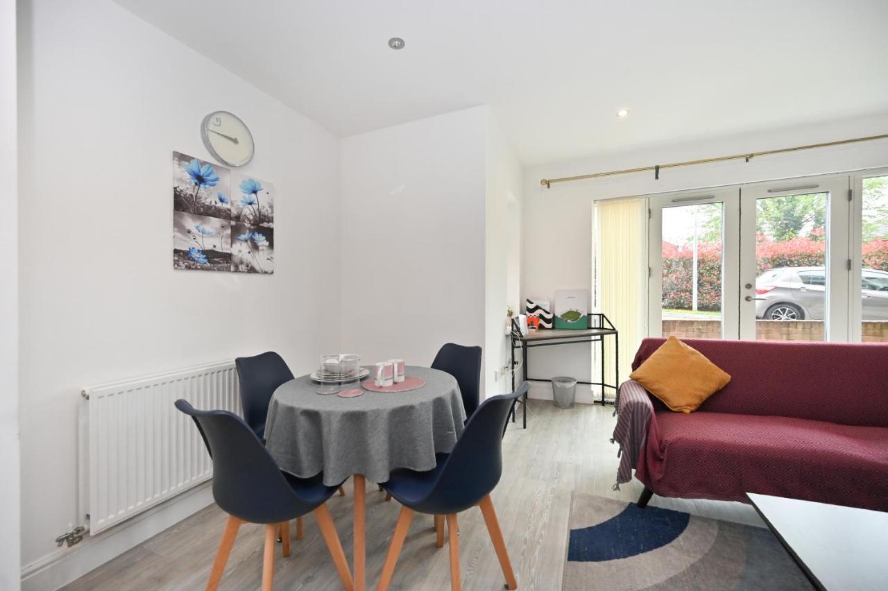 Luxury 2bedroom - 2bath - Prime Location - Patio Harrow on the Hill