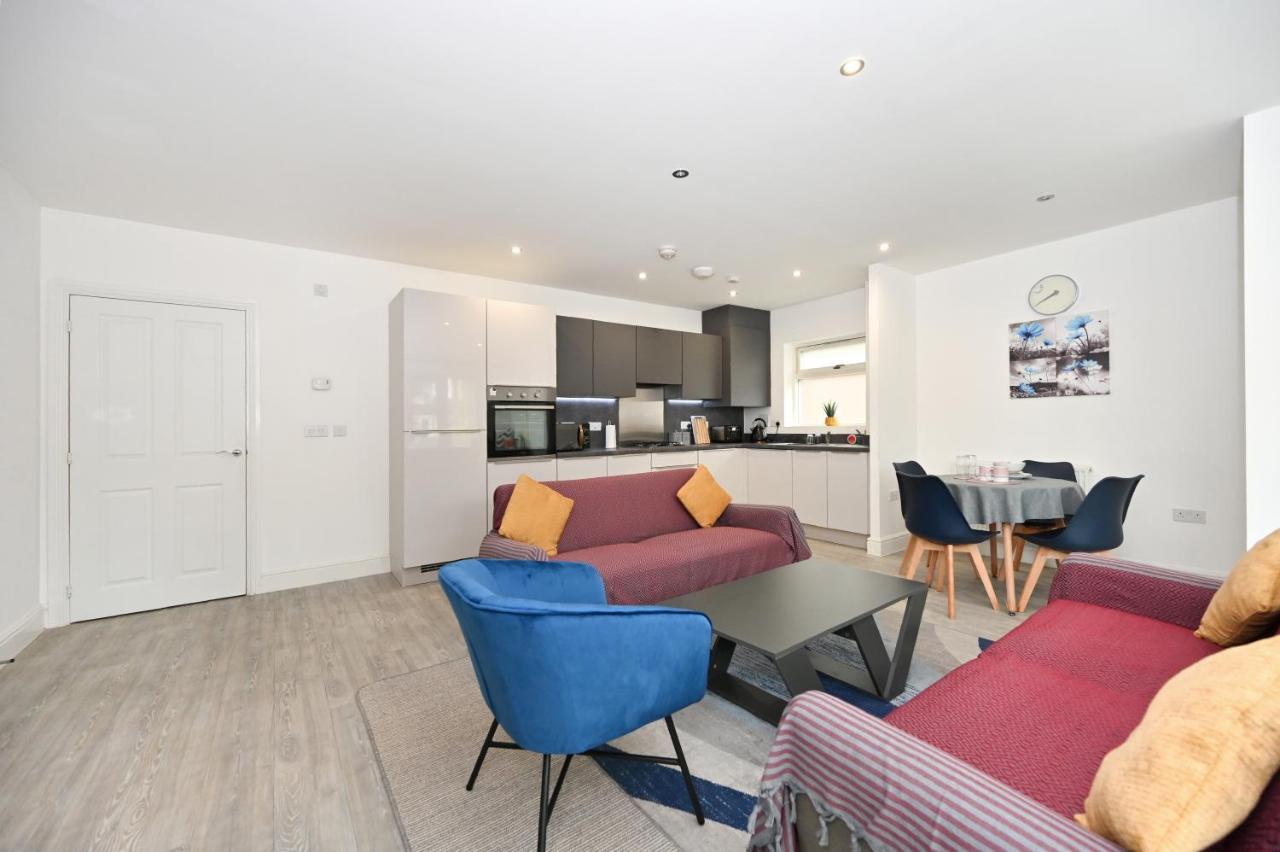 Apartment Luxury 2bedroom - 2bath - Prime Location - Patio